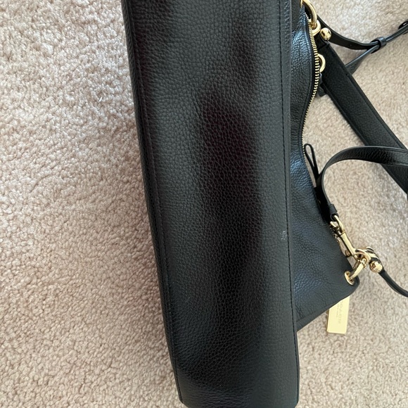 Coach Black Leather Shoulder Bag - Picture 4 of 5